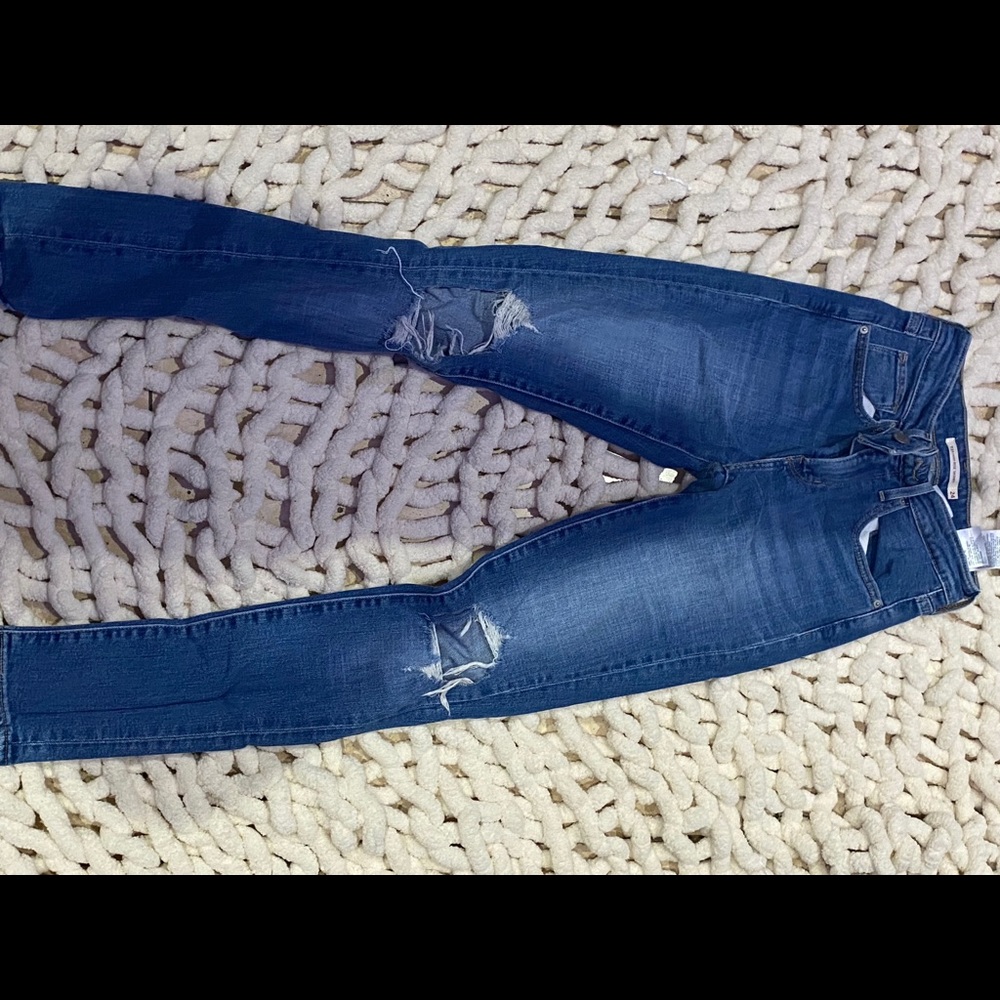 Levi jeans